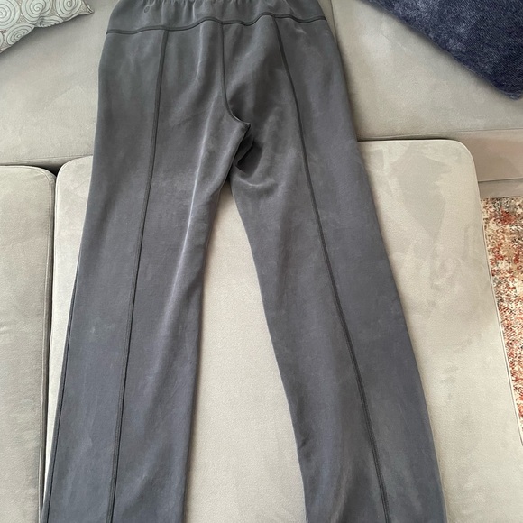 lululemon athletica Wide-Leg Lounge Pants — Charcoal - Picture 9 of 11